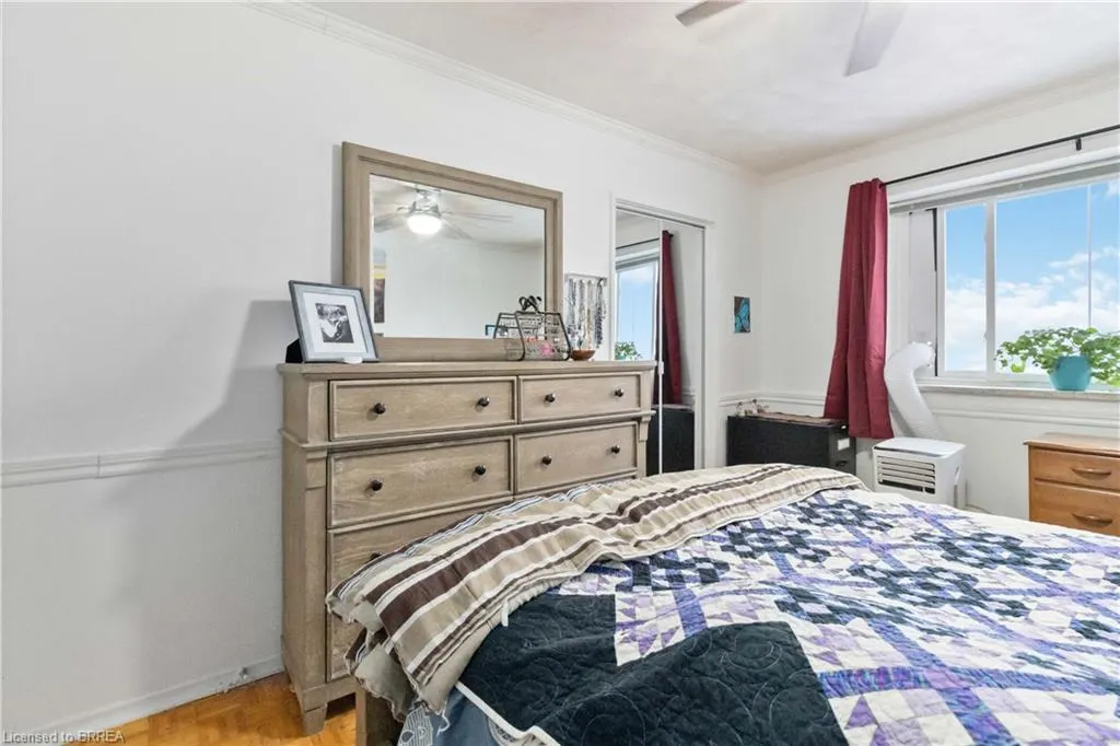 87 St George Street, #604