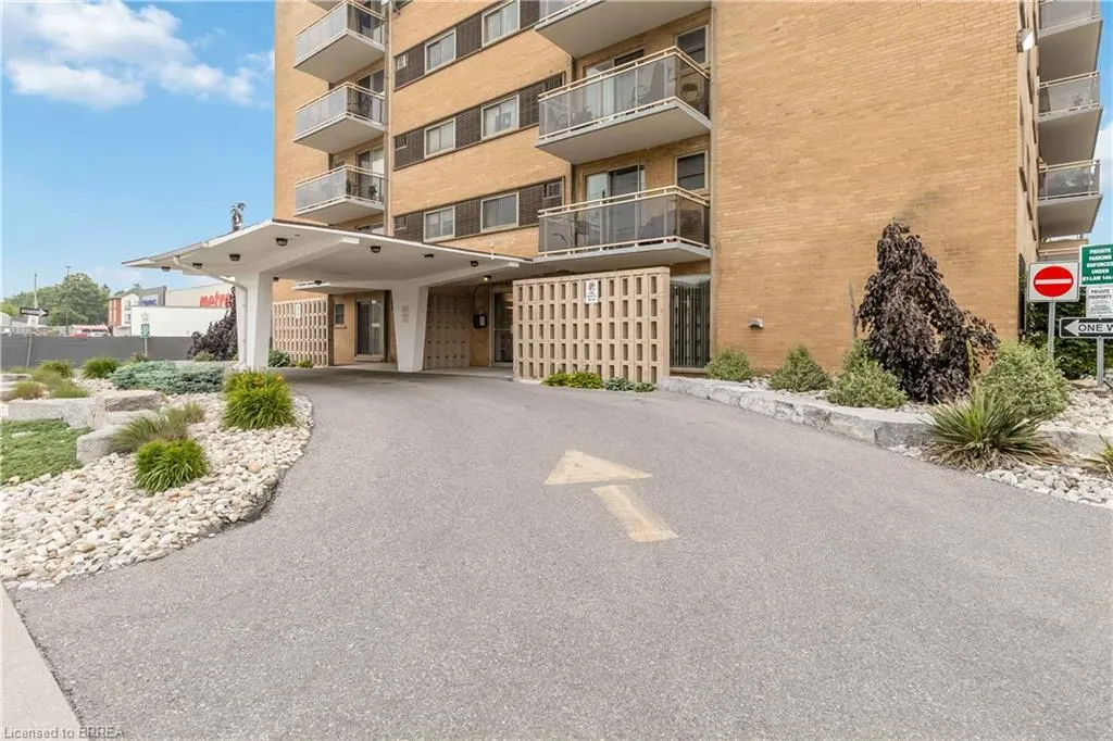 87 St George Street, #604