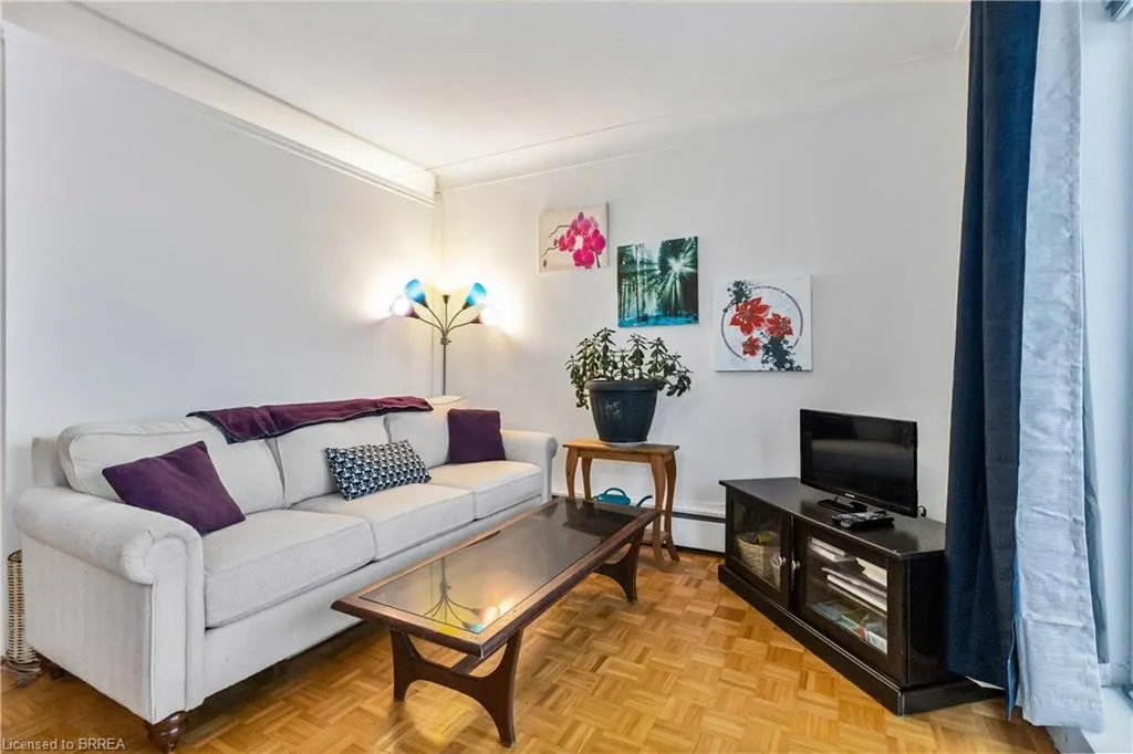87 St George Street, #604