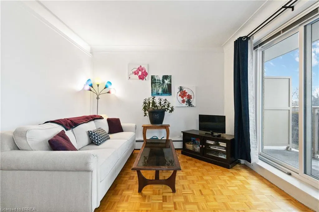 87 St George Street, #604