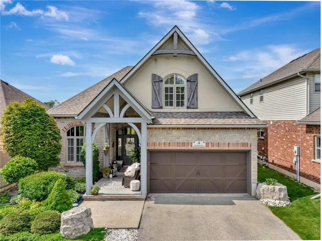 4 Macdonald Crescent