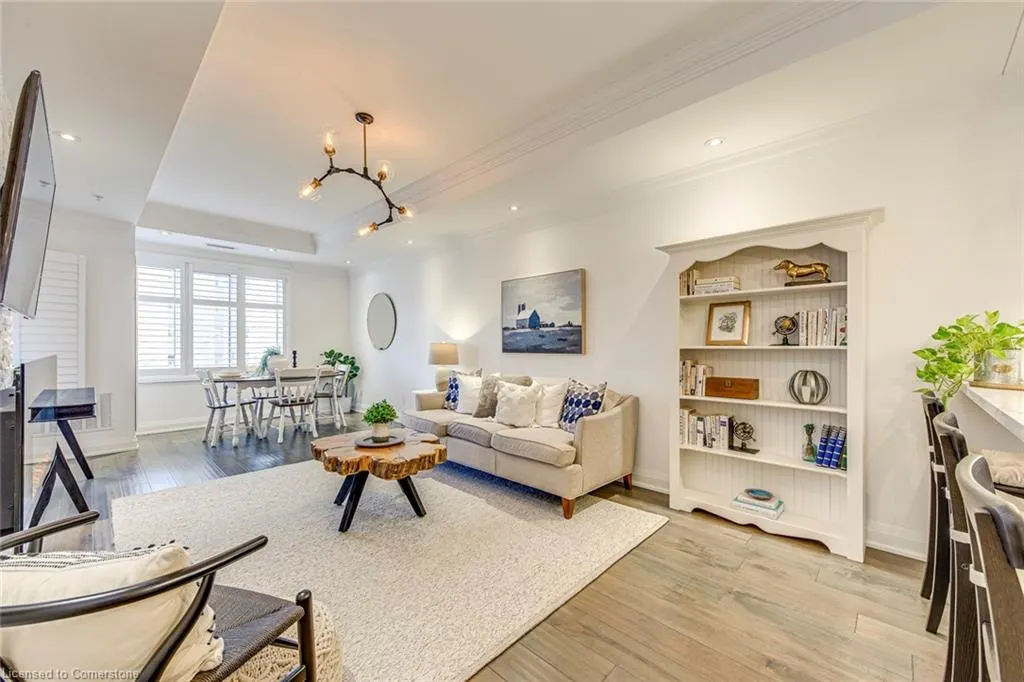 70 Stewart Street, #401