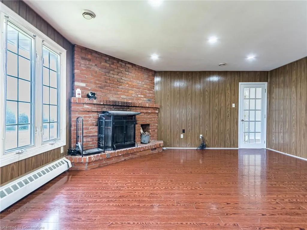5638 Appleby Line
