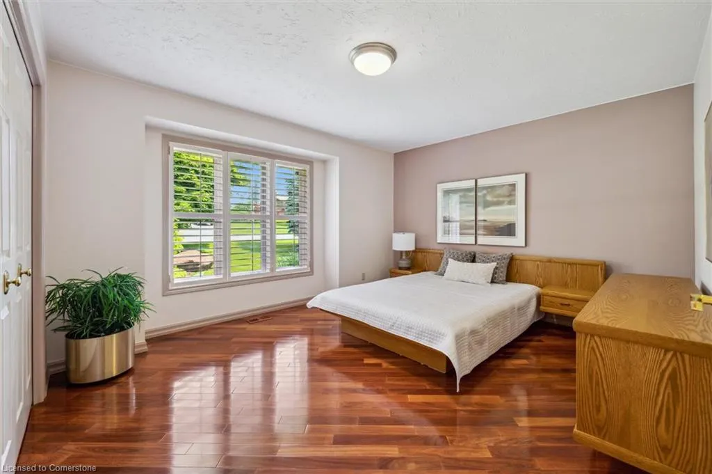 211 Edgehill Drive