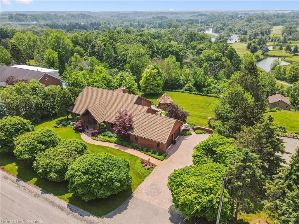 211 Edgehill Drive