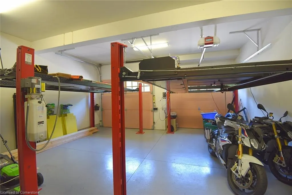 4180 Lakeshore Road