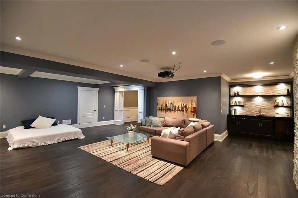4180 Lakeshore Road