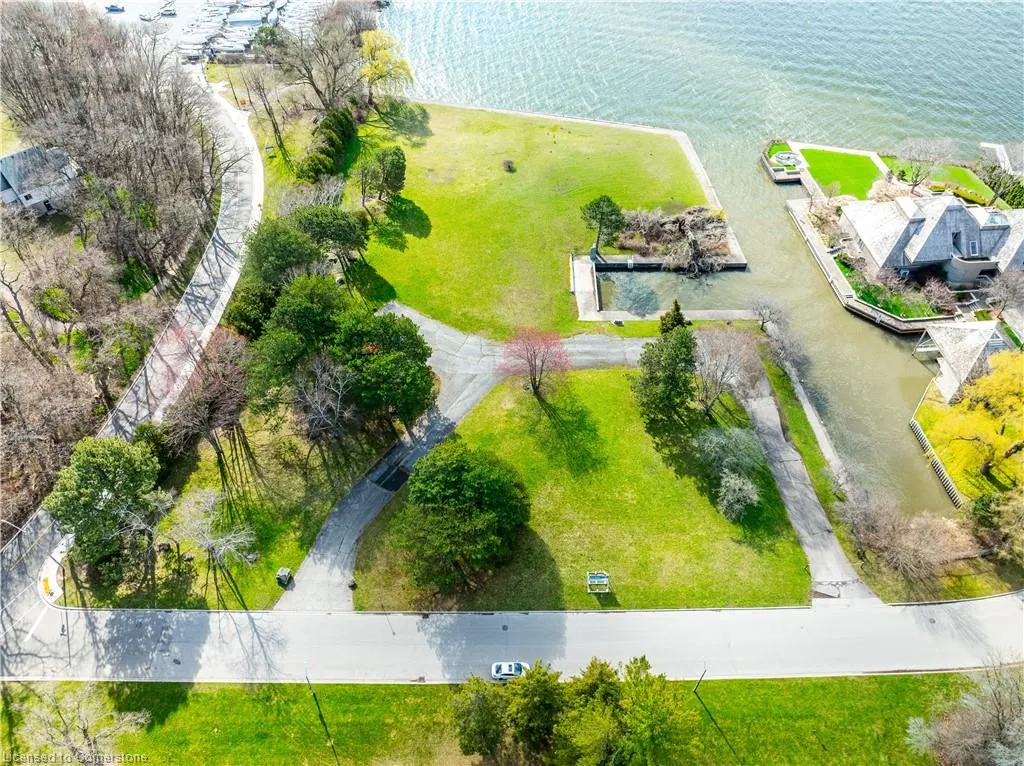 800 Lasalle Park Road