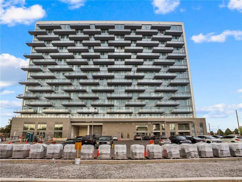 2782 Barton Street E, #1418