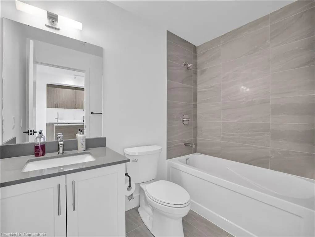 2782 Barton Street E, #1418