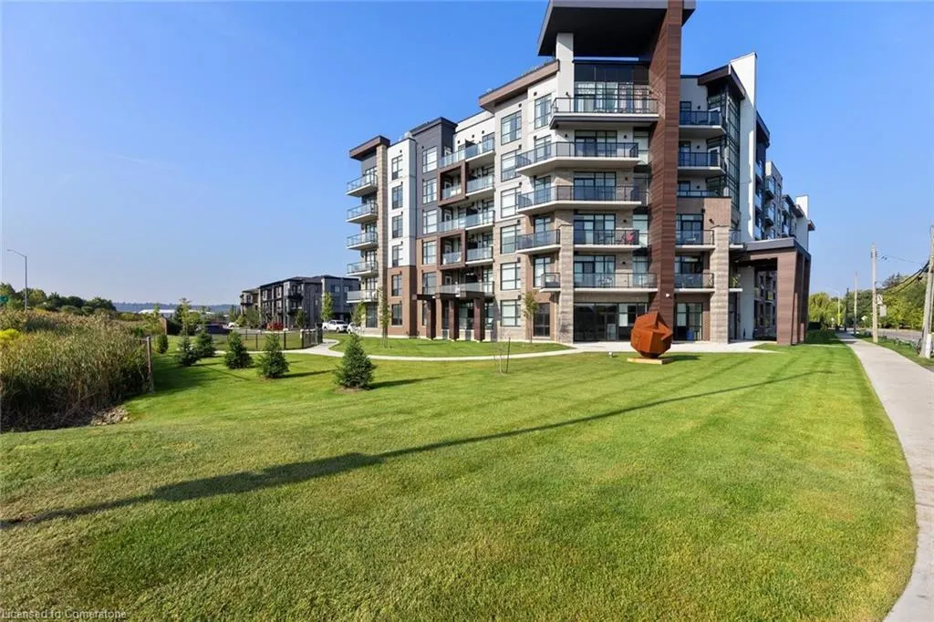 600 North Service Road, #619