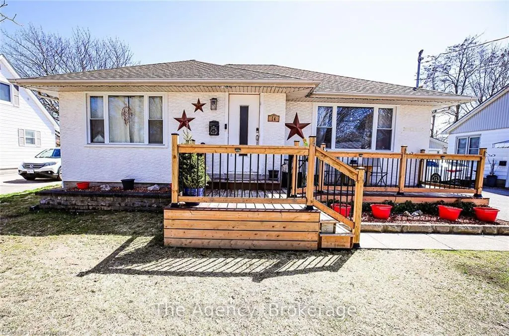 14 Heywood Avenue