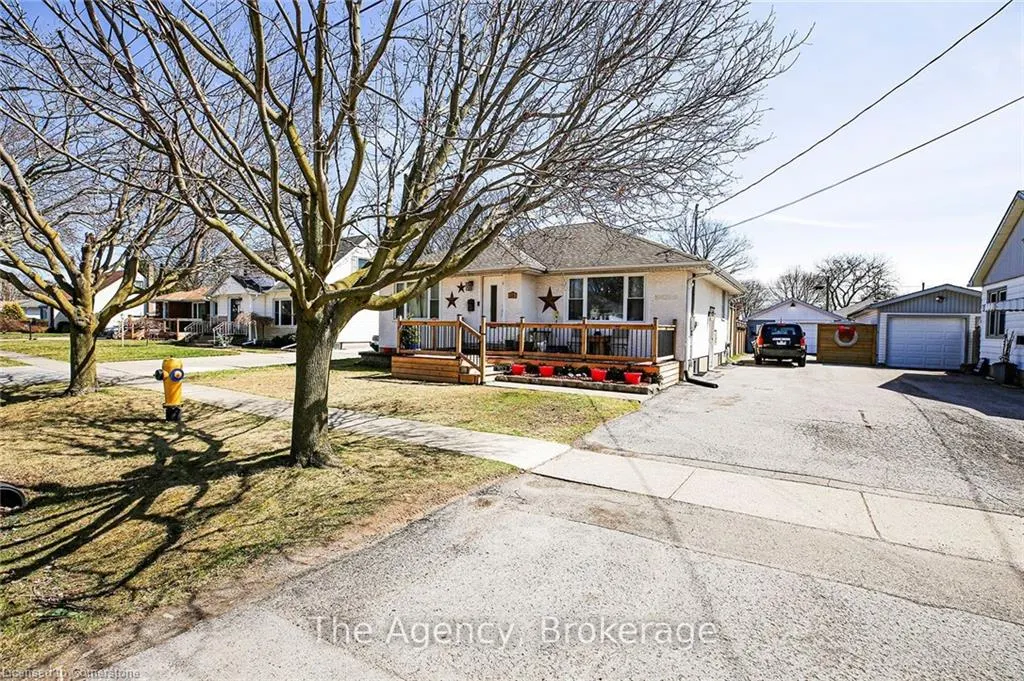 14 Heywood Avenue