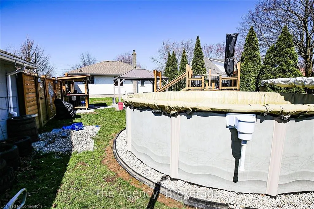 14 Heywood Avenue