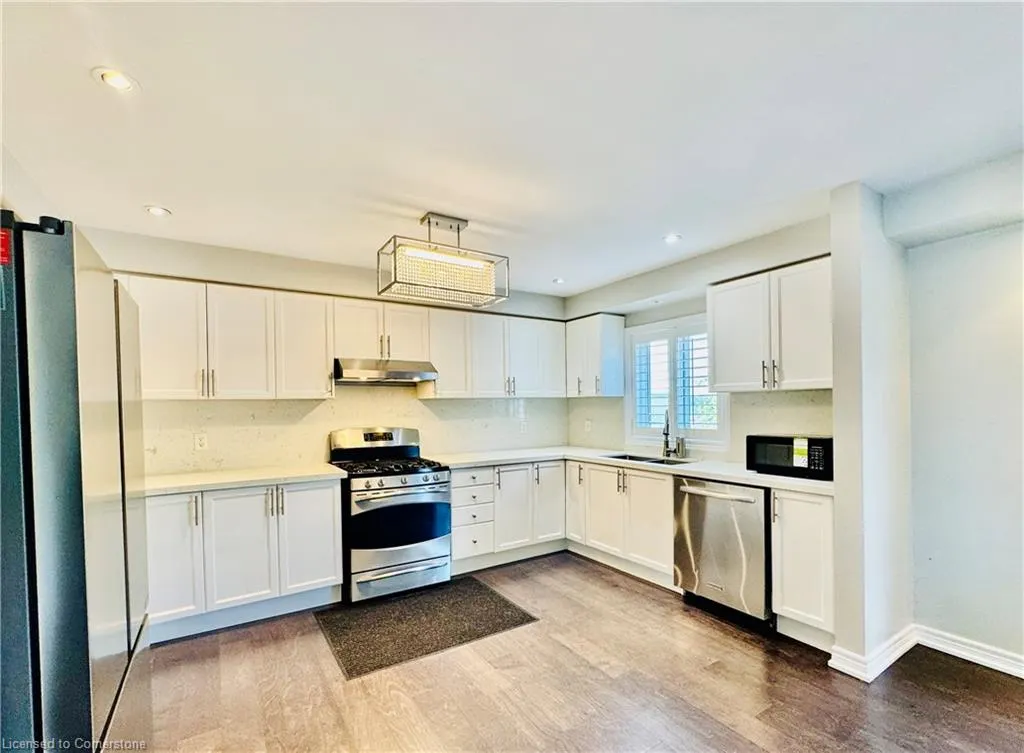 1147 Harrogate Drive
