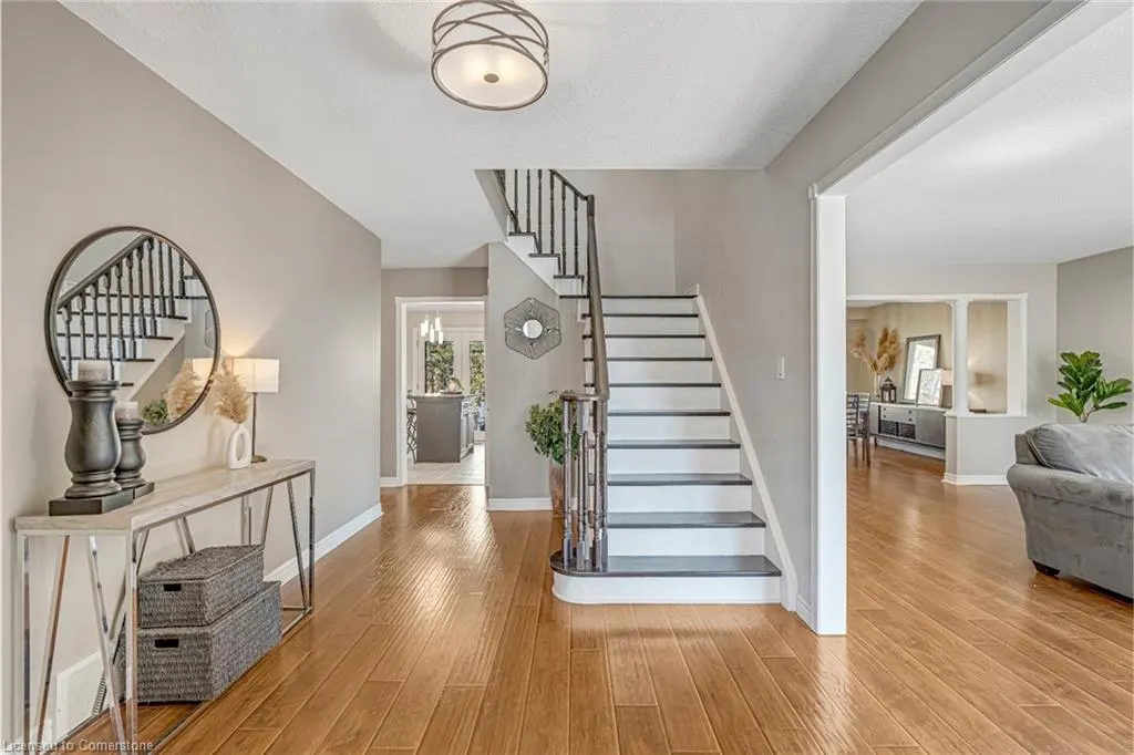 1351 Bryanston Court