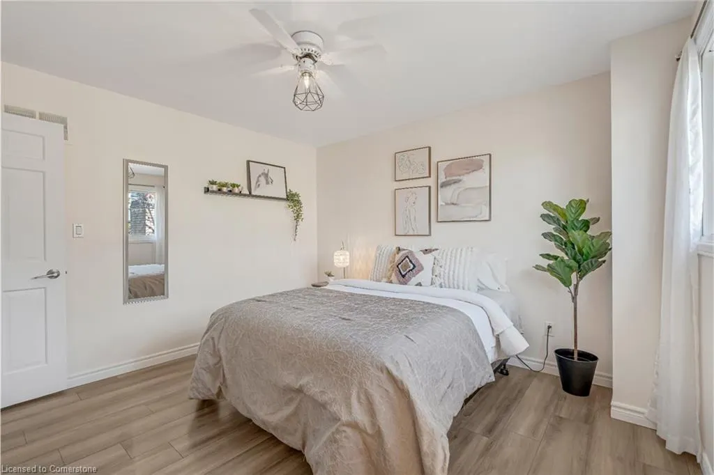 1351 Bryanston Court
