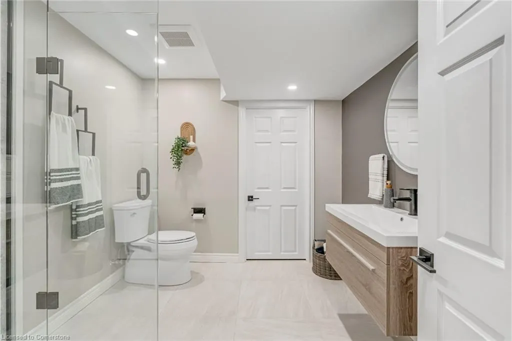 1351 Bryanston Court