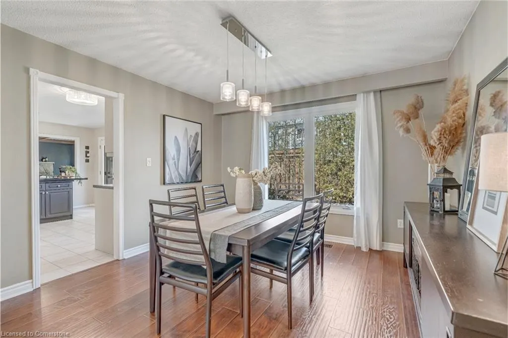 1351 Bryanston Court