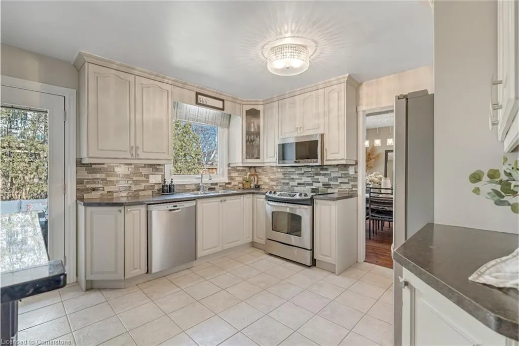 1351 Bryanston Court