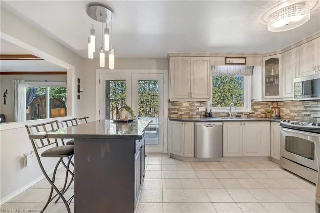1351 Bryanston Court