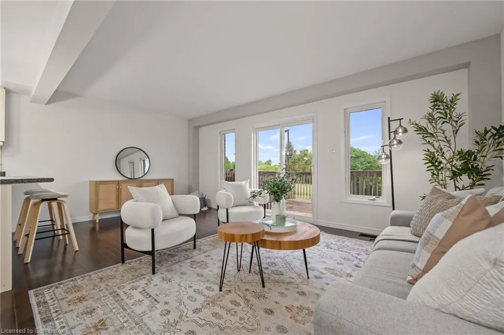 6 Upper Mercer Street, #D16