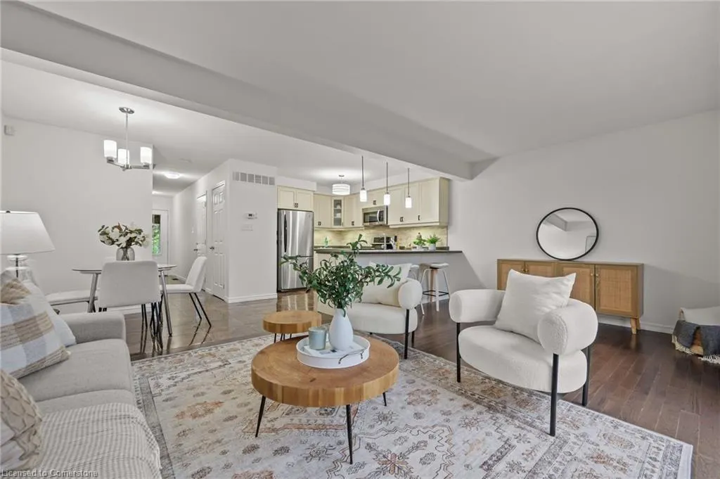 6 Upper Mercer Street, #D16