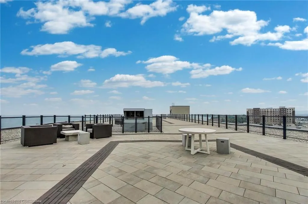 101 Shoreview Place, #223
