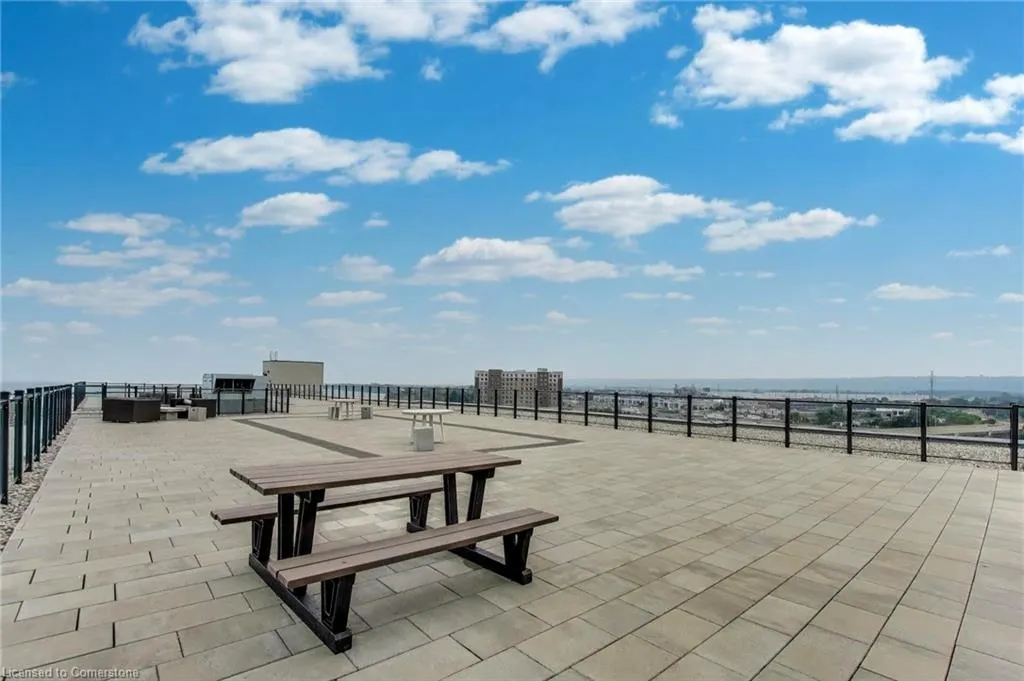 101 Shoreview Place, #223