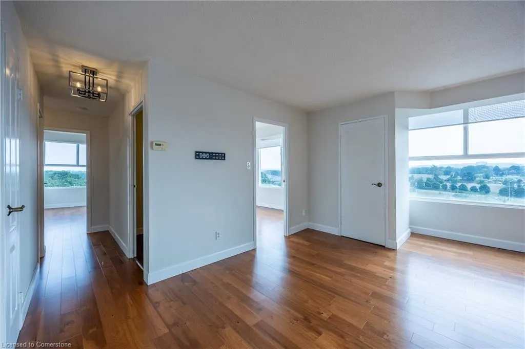 7 Gale Crescent, #504