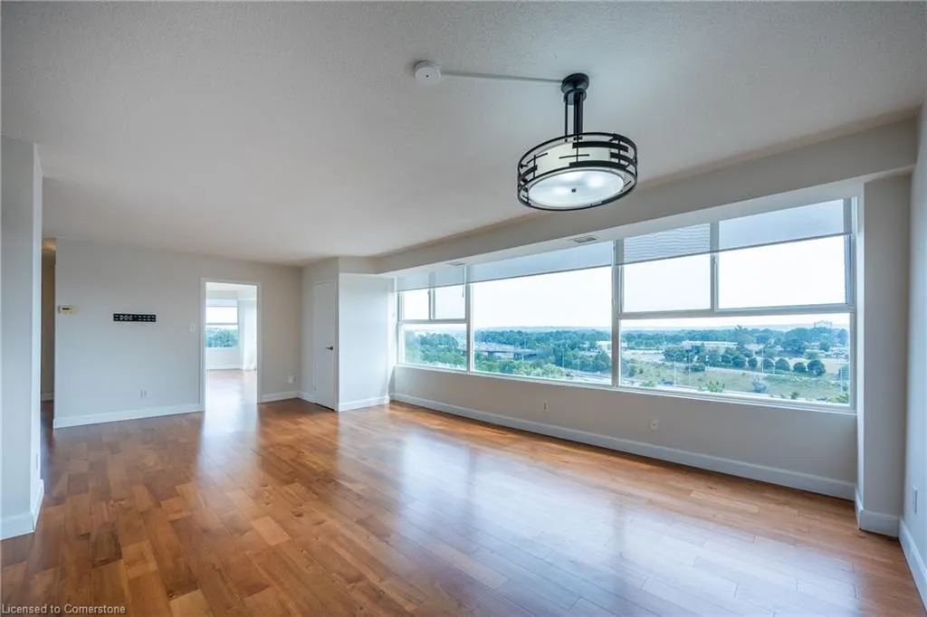 7 Gale Crescent, #504