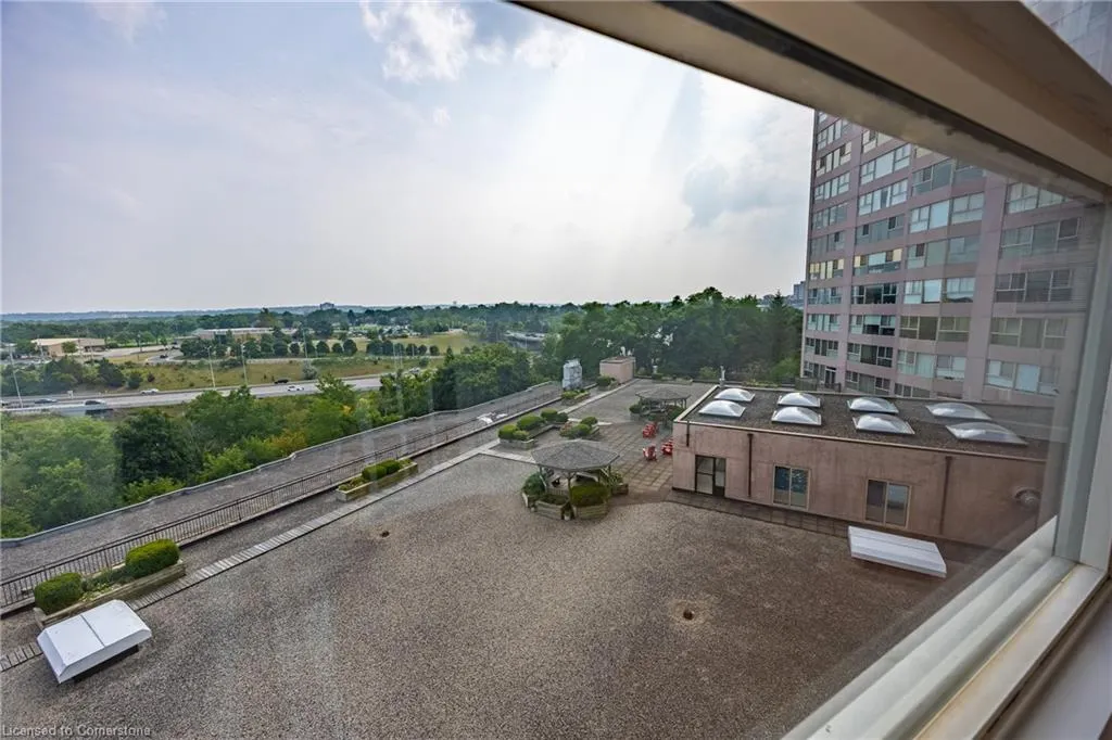7 Gale Crescent, #504