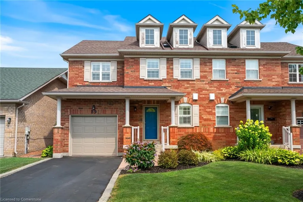 89 Young Crescent