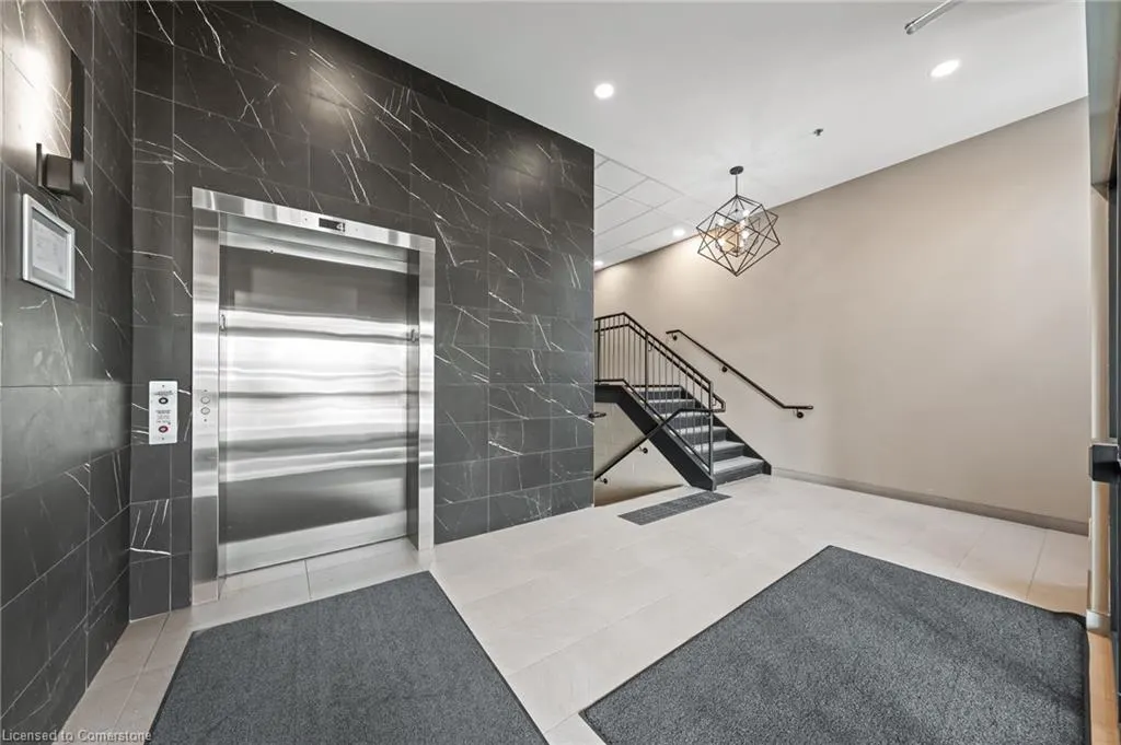 245 Grey Silo Road, #105