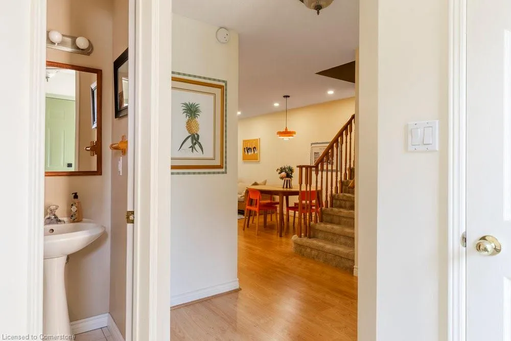 10 Huntingwood Avenue, #20