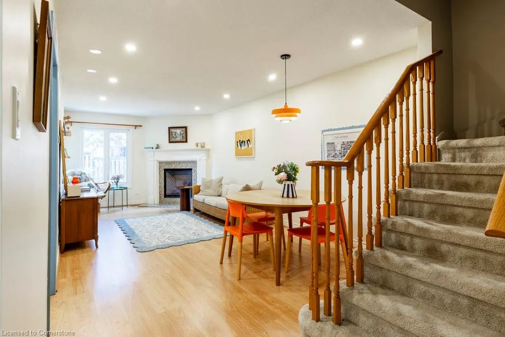 10 Huntingwood Avenue, #20