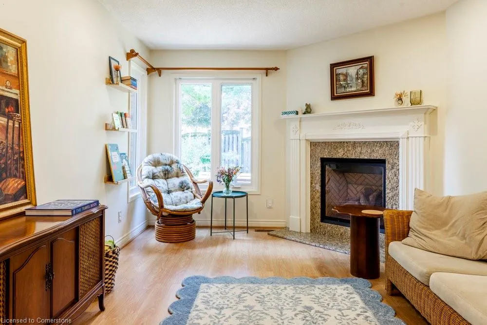 10 Huntingwood Avenue, #20