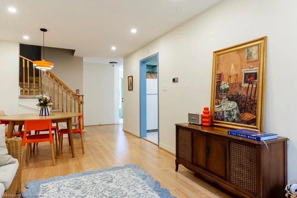 10 Huntingwood Avenue, #20