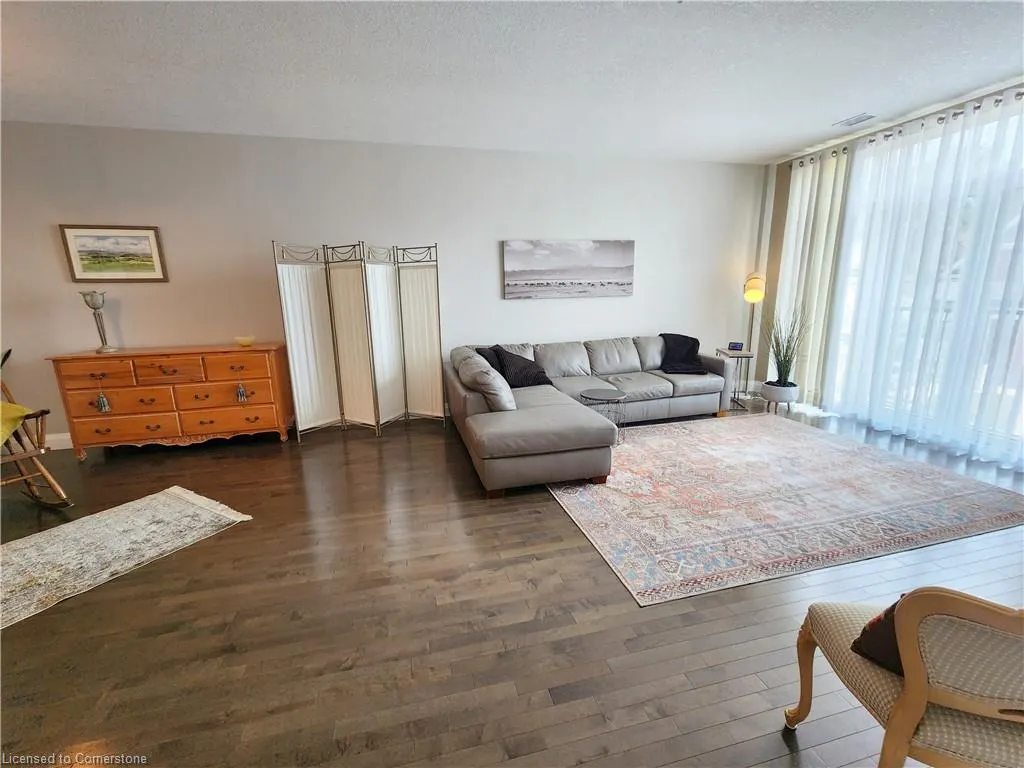 165 Duke Street E, #202