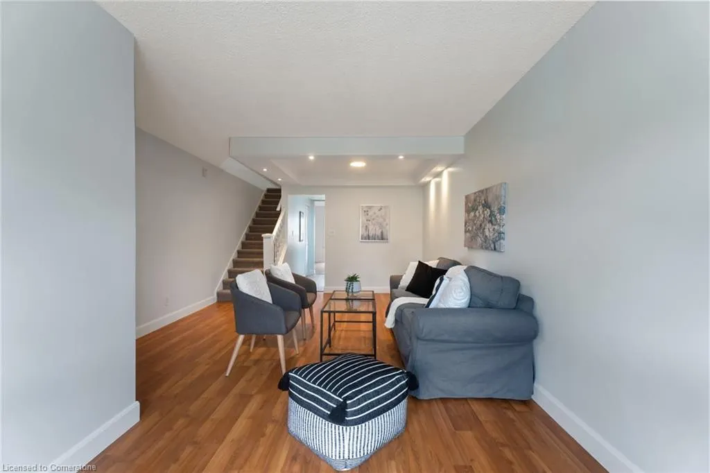 8646 Willoughby Drive, #10