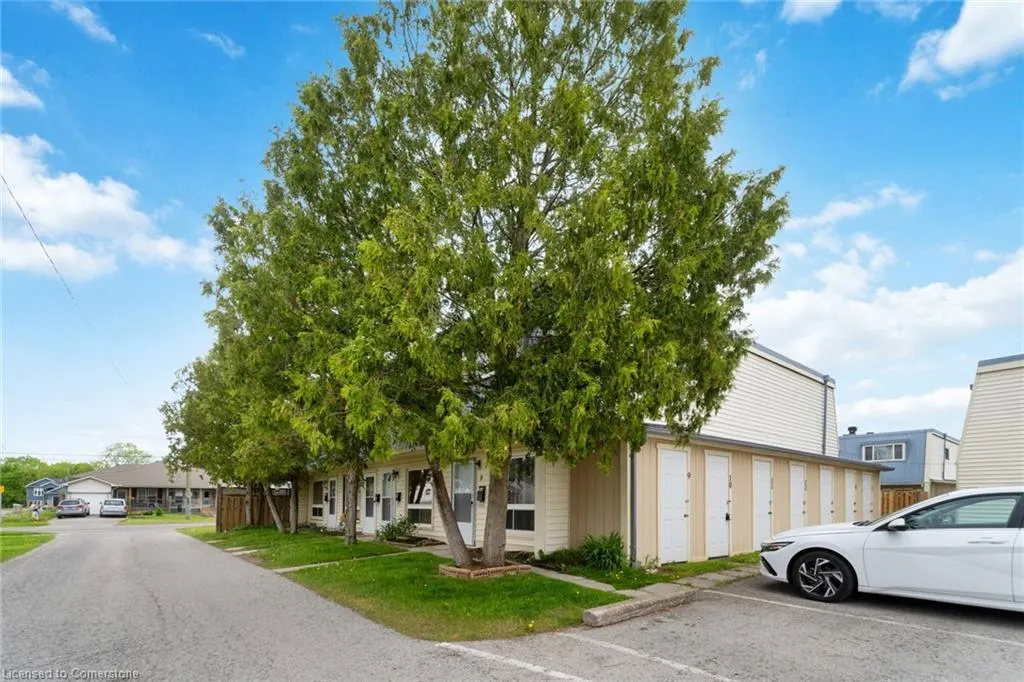 8646 Willoughby Drive, #10