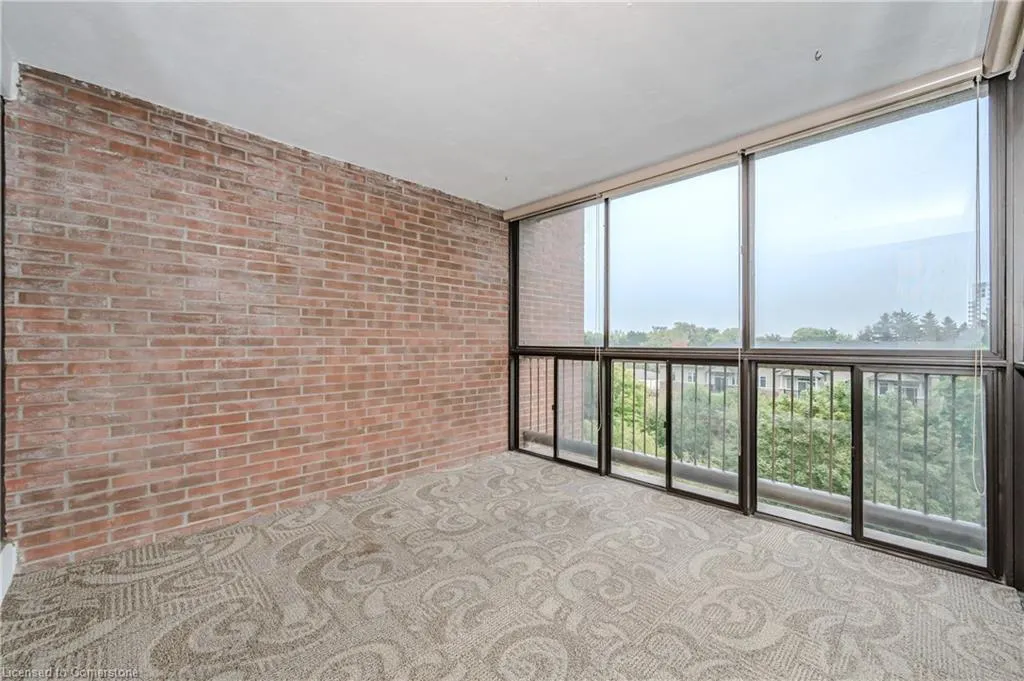 22 Marilyn Drive, #608