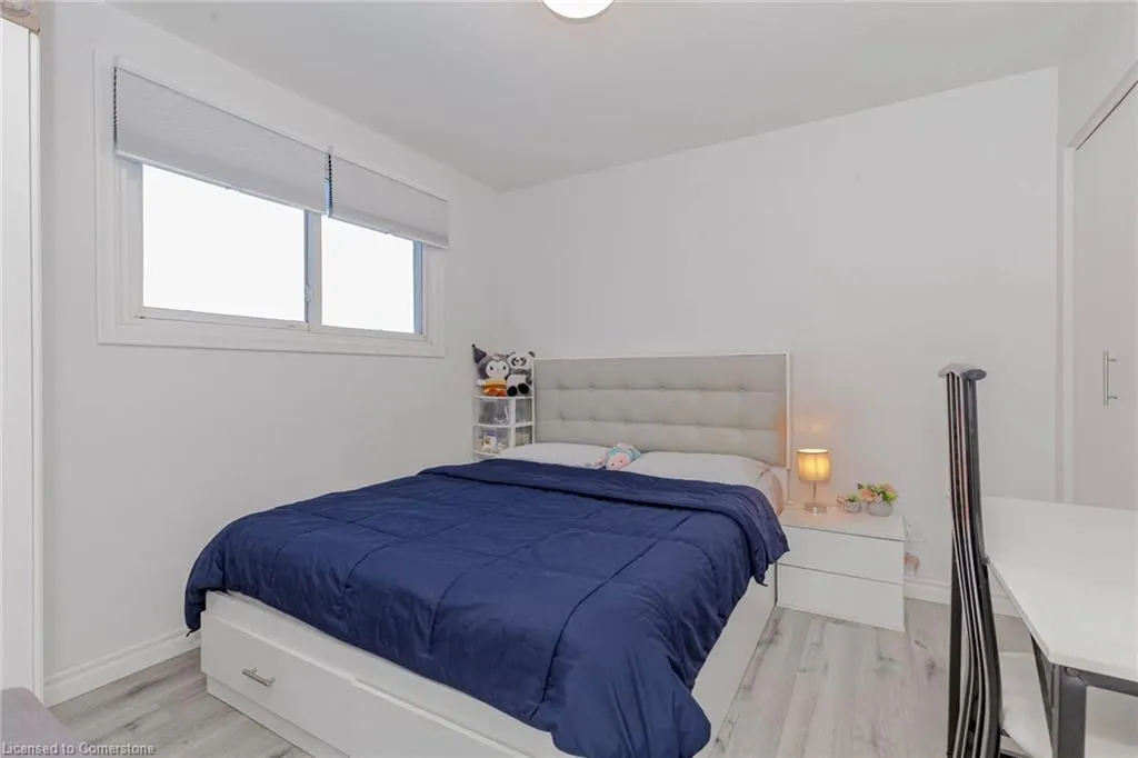 512 Glendene Crescent