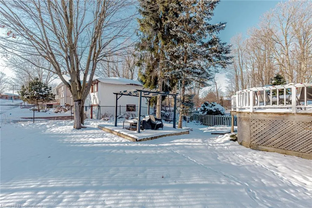512 Glendene Crescent