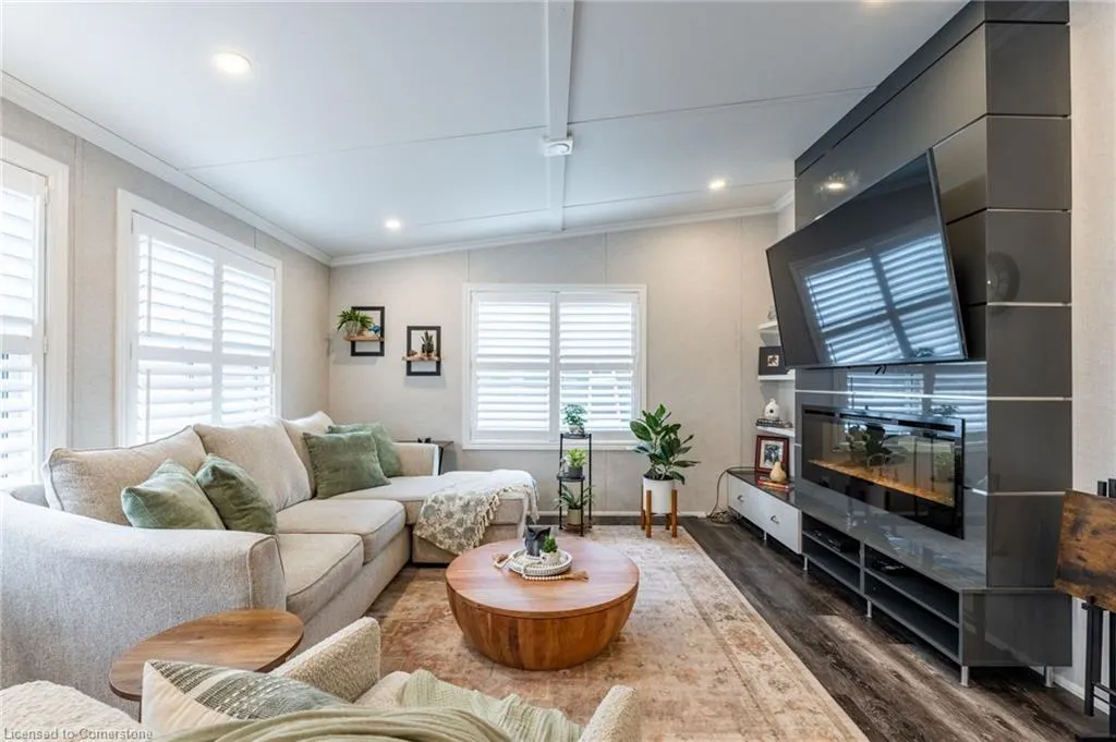 4449 Milburough Line, #8 Poplar