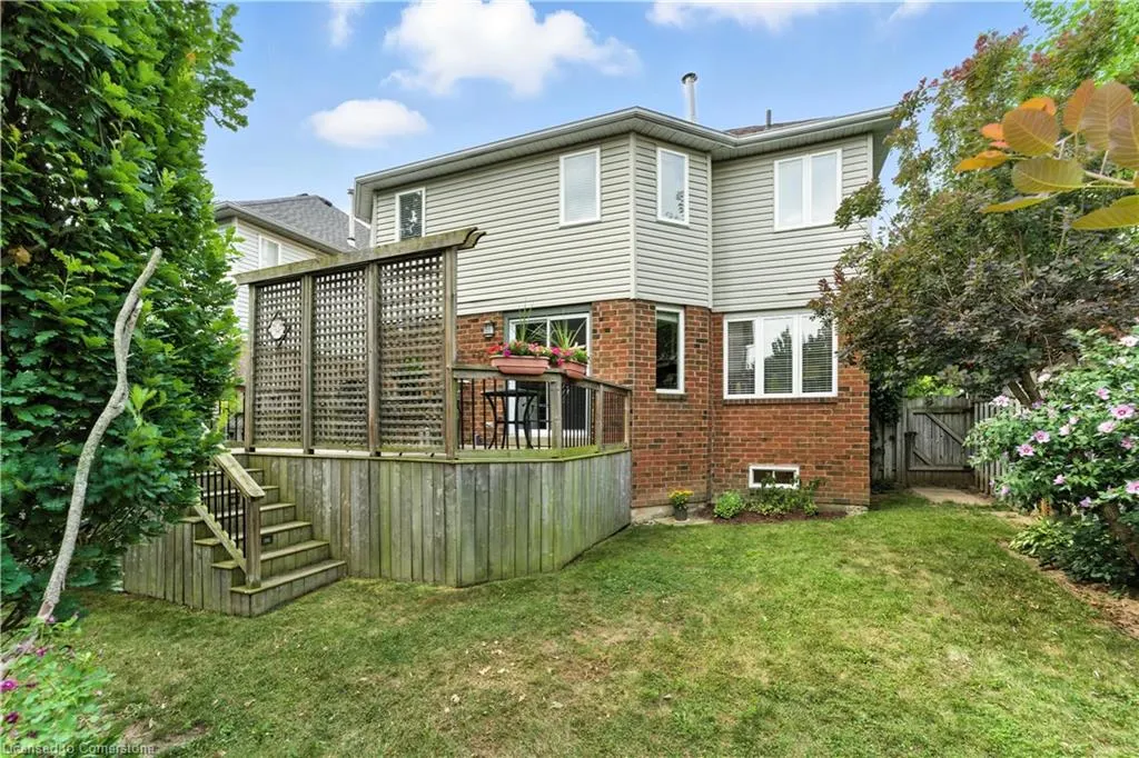 51 Strathroy Crescent