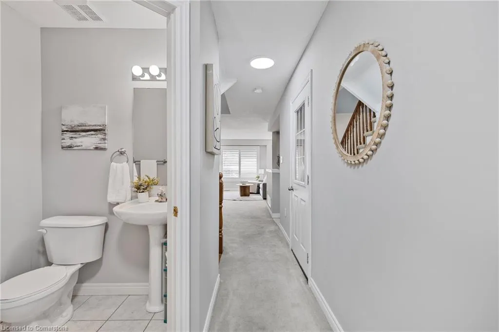 130 Robert Street, #32