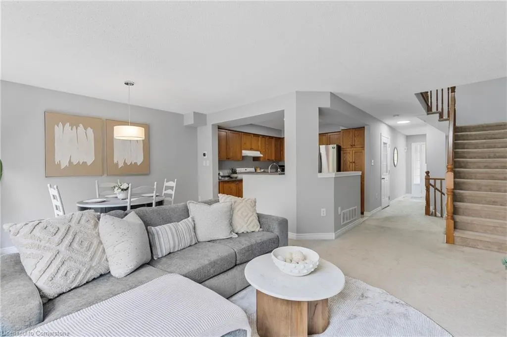 130 Robert Street, #32