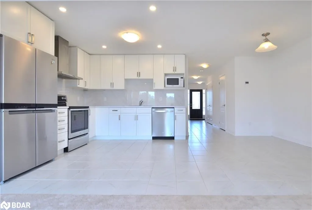 49 Archer Avenue