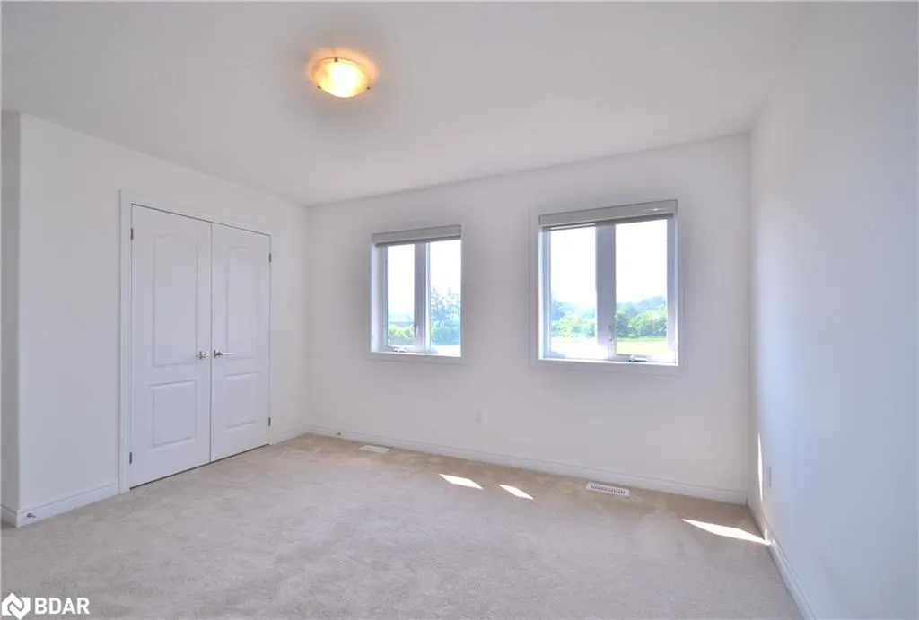 49 Archer Avenue